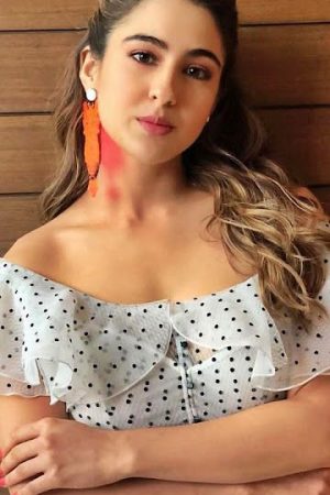 Sara Ali Khan Biography, Age, Boyfriend, Family
